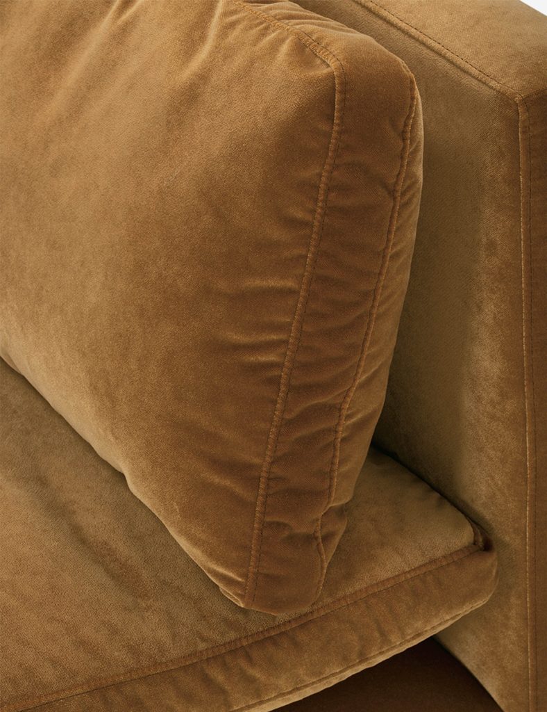 YULIA SOFA - NEW